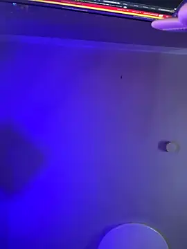 sexymelli18 online show from 09-26-25, 05:20