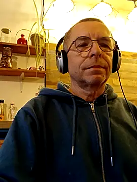 Xavspank2 online show from 01-13-26, 03:05