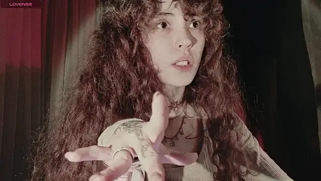 Snapshot of Dizer_clopy chatting on 02-17-26, 08:39 Dizer clopy online show from 02-17-26, 08:39