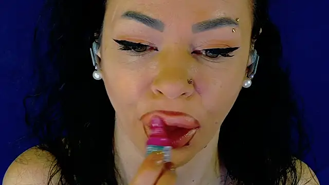 Sophie-Rosenfeld online show from 10-24-25, 05:34