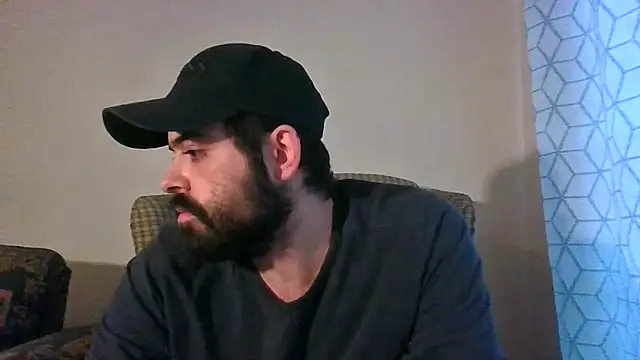 guccititi online show from 02-17-26, 08:17