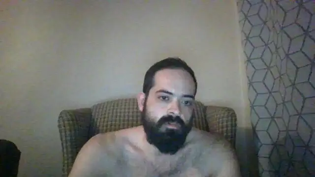 guccititi online show from 11-28-25, 02:01