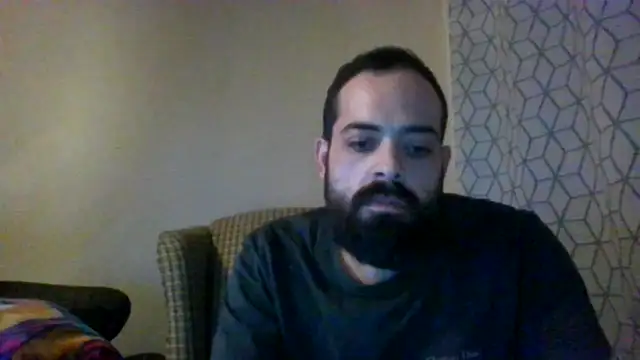 guccititi online show from 11-18-25, 02:27