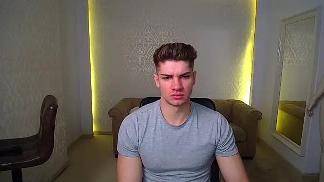 MaxKaiden online show from 02-05-26, 05:47