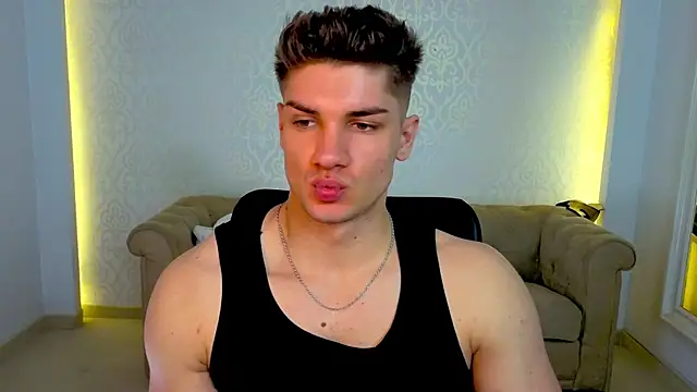 MaxKaiden online show from 04-26-26, 10:12