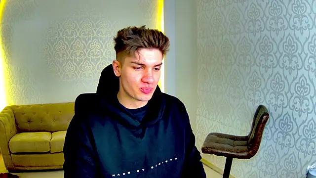 MaxKaiden online show from 02-23-26, 05:41