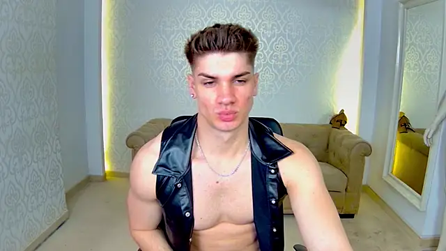 MaxKaiden online show from 04-14-26, 04:28