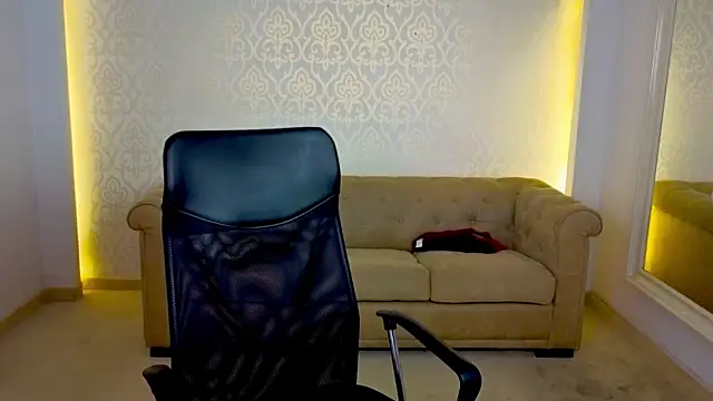 MaxKaiden online show from 05-16-26, 10:36