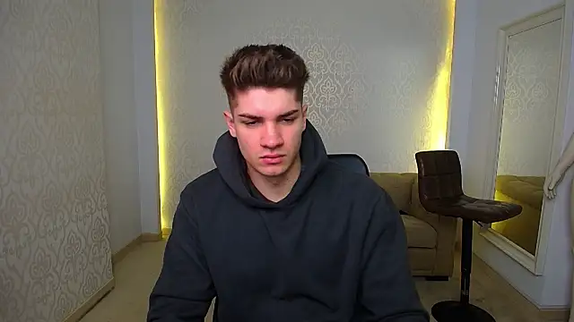 MaxKaiden online show from 02-06-26, 06:42