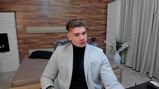 MaxKaiden online show from 03-21-26, 06:03