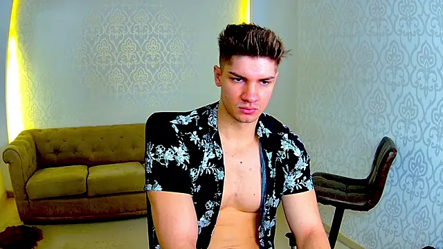 MaxKaiden online show from 02-20-26, 06:26