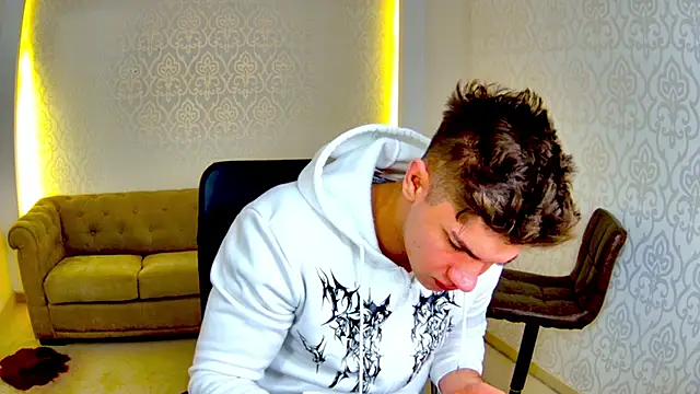 MaxKaiden online show from 02-24-26, 05:41