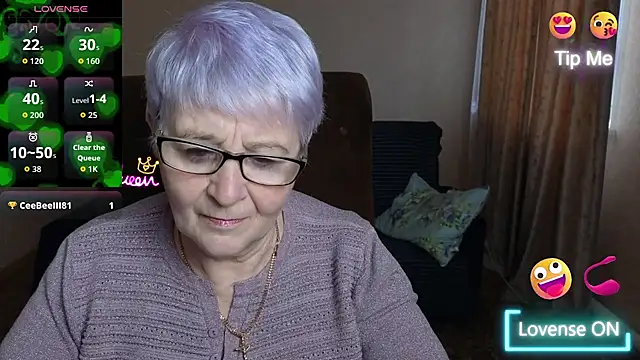 Sandra Snowflake online show from 03-17-26, 04:04