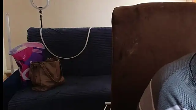 Sandra Snowflake online show from 04-09-26, 12:22