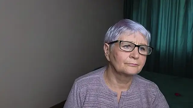 Sandra Snowflake online show from 09-18-25, 11:35