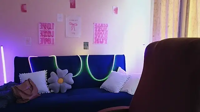 Sandra Snowflake online show from 05-11-26, 11:00