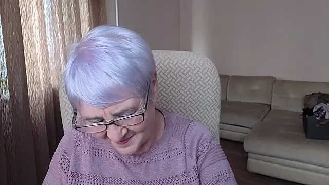 Sandra Snowflake online show from 10-07-25, 10:16