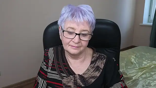 Sandra Snowflake online show from 03-13-25, 10:36