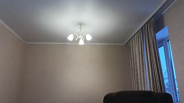 Sandra Snowflake online show from 02-23-26, 03:52