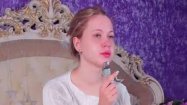 Snapshot of BECKI_VRES chatting on 03-08-25, 10:22 BECKI VRES online show from 03-08-25, 10:22