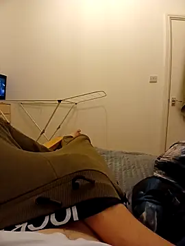 Eusuntnoulgigolo online show from 02-06-26, 08:27