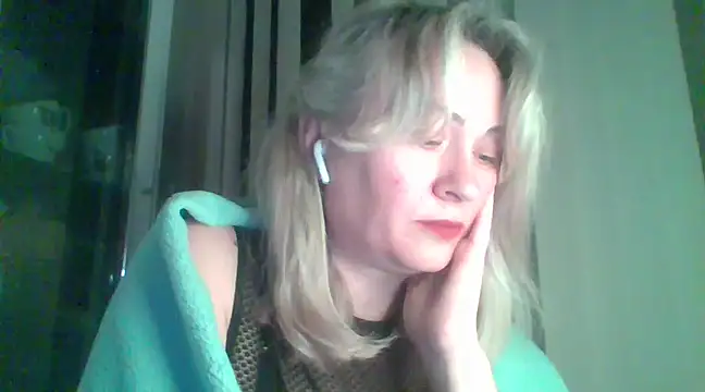 Mary888x online show from 02-18-25, 06:47