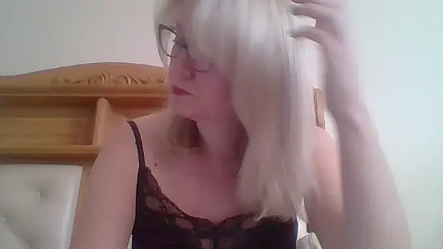 Mary888x online show from 02-26-25, 05:10