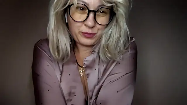 Mary888x online show from 09-26-25, 05:20
