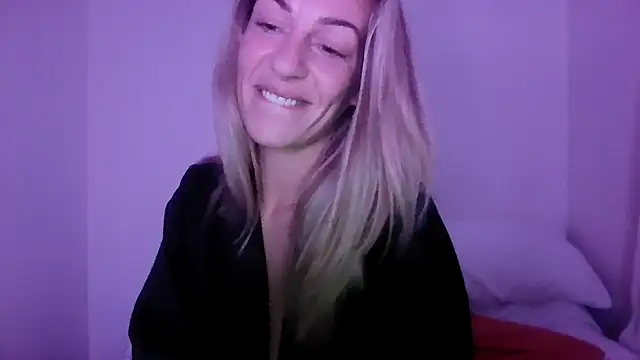 Edenfox- online show from 11-08-25, 01:42