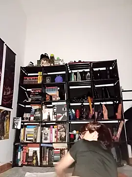 MirianaB online show from 12-21-25, 02:41