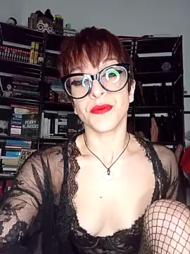 MirianaB online show from 10-29-25, 02:38