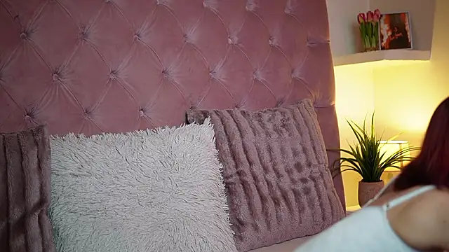 MaiaMini online show from 03-20-26, 07:59