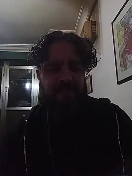 Snapshot of serpensy chatting on 10-15-25, 08:06 serpensy online show from 10-15-25, 08:06