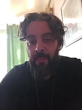 Snapshot of serpensy chatting on 10-18-25, 01:46 serpensy online show from 10-18-25, 01:46