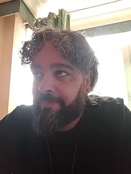 Snapshot of serpensy chatting on 10-12-25, 11:22 serpensy online show from 10-12-25, 11:22