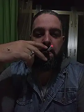 Snapshot of serpensy chatting on 10-26-25, 08:31 serpensy online show from 10-26-25, 08:31