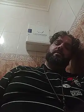 Snapshot of serpensy chatting on 10-06-25, 10:54 serpensy online show from 10-06-25, 10:54