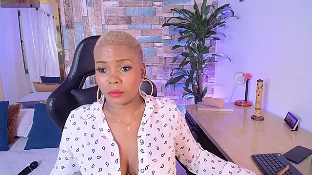 DashaSousaa online show from 03-03-26, 12:45