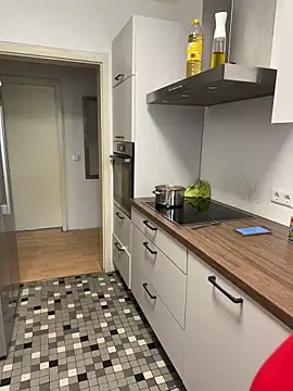 AvaFlowers6 online show from 11-16-25, 10:09