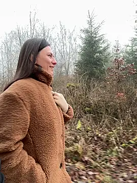 AvaFlowers6 online show from 12-18-25, 08:08