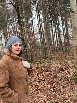 AvaFlowers6 online show from 11-23-25, 12:15