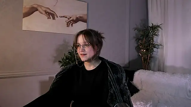 Snapshot of Rada_Woods chatting on 03-12-25, 11:54 Rada Woods online show from 03-12-25, 11:54