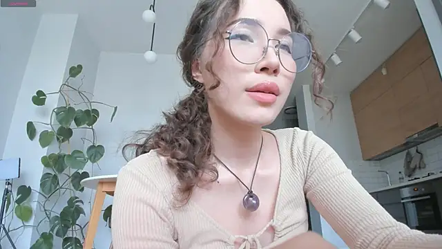 mey baee online show from 10-25-25, 07:18