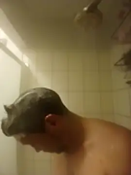 Snapshot of salchichon_69 chatting on 01-08-26, 03:01 salchichon 69 online show from 01-08-26, 03:01