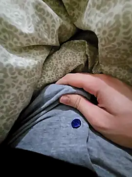 skiciyunis online show from 10-14-25, 09:04