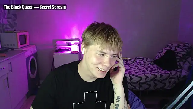 Snapshot of yourlildemon chatting on 08-04-26, 05:28 yourlildemon online show from 08-04-26, 05:28