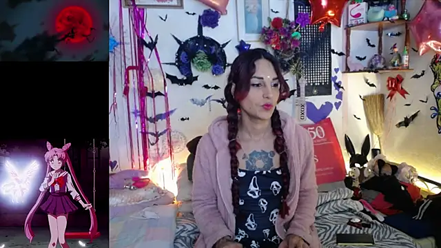 purplekattlyn online show from 05-18-26, 06:29