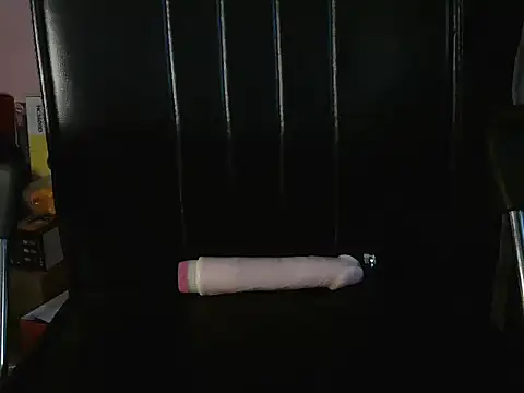 PreetyKitten online show from 12-19-25, 01:35