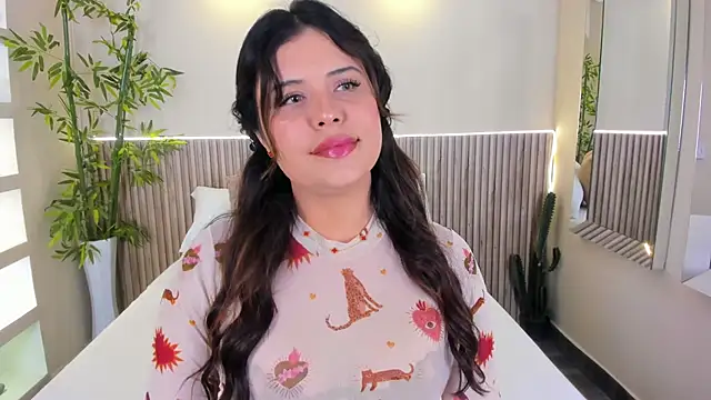 Snapshot of GeorginaReyes chatting on 06-04-26, 10:36 GeorginaReyes online show from 06-04-26, 10:36