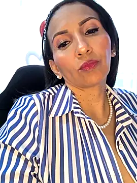 Mrsvictoriaaa online show from 02-19-26, 07:33